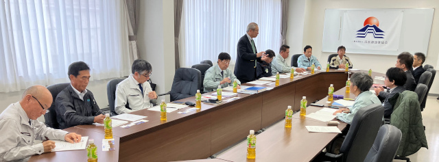 写真：令和7年度 静岡県建築工事関連課との意見交換会