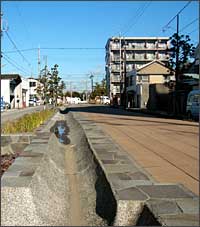 金原用水　親水公園