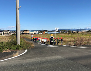 「園児達立派になれよ～」<br>（浜名区某通園路）